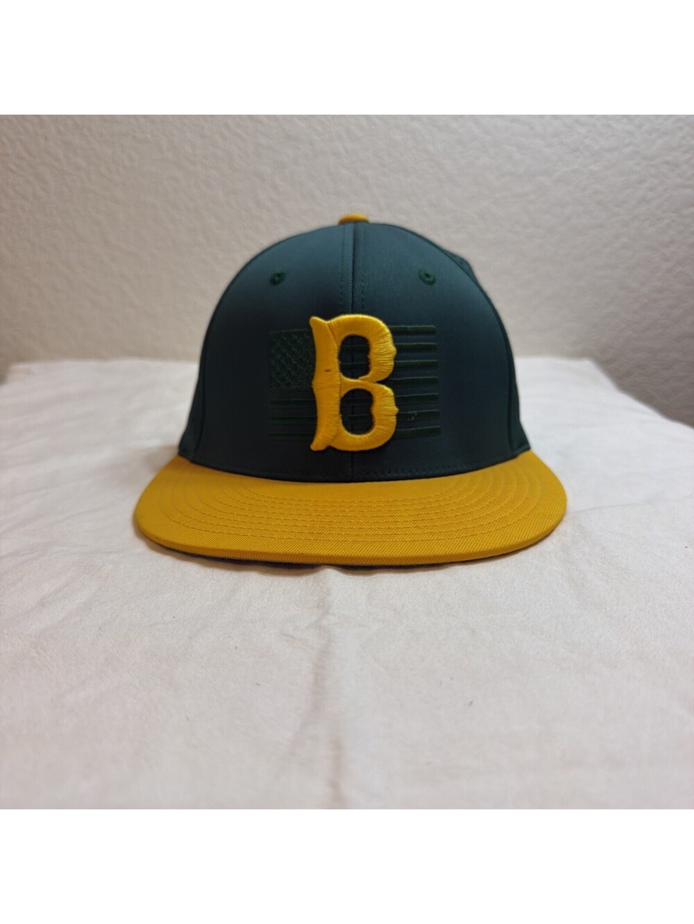 Cap America Boston Red Sox Yellow Tonal Fitted Hat MLB Cap Size L-XL
